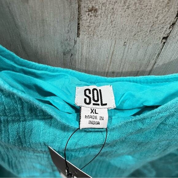 NWT Sol Crepe V Tank Top - Picture 5 of 6